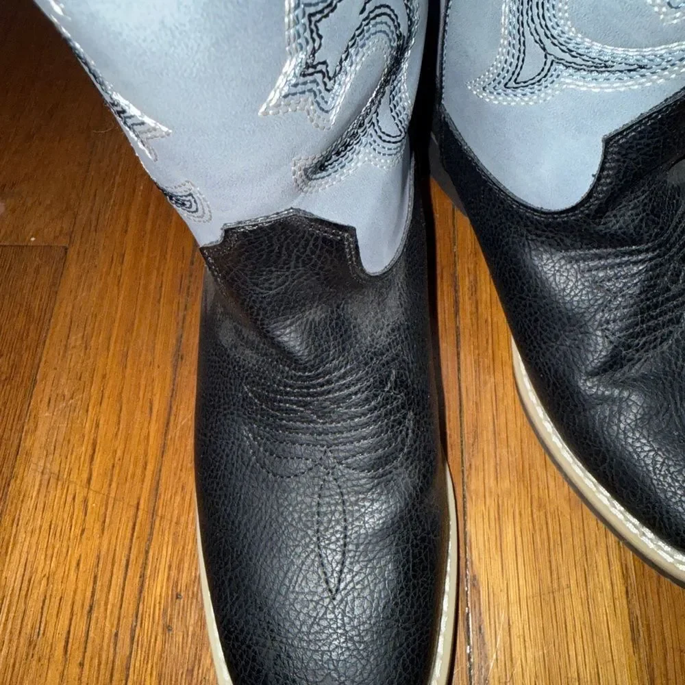 Twister Black and Blue Interior Boots size 3 big kids